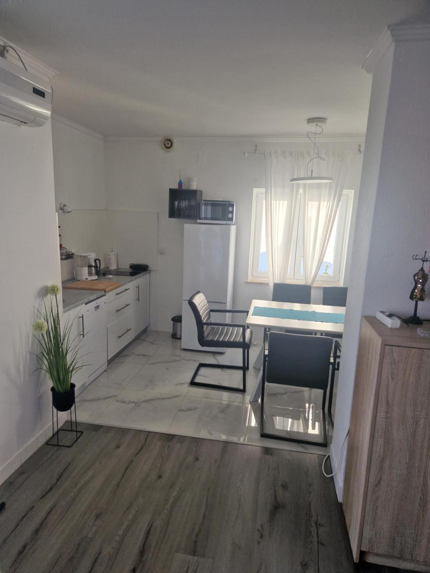 Apartments Skandi1 Malinska Extérieur photo