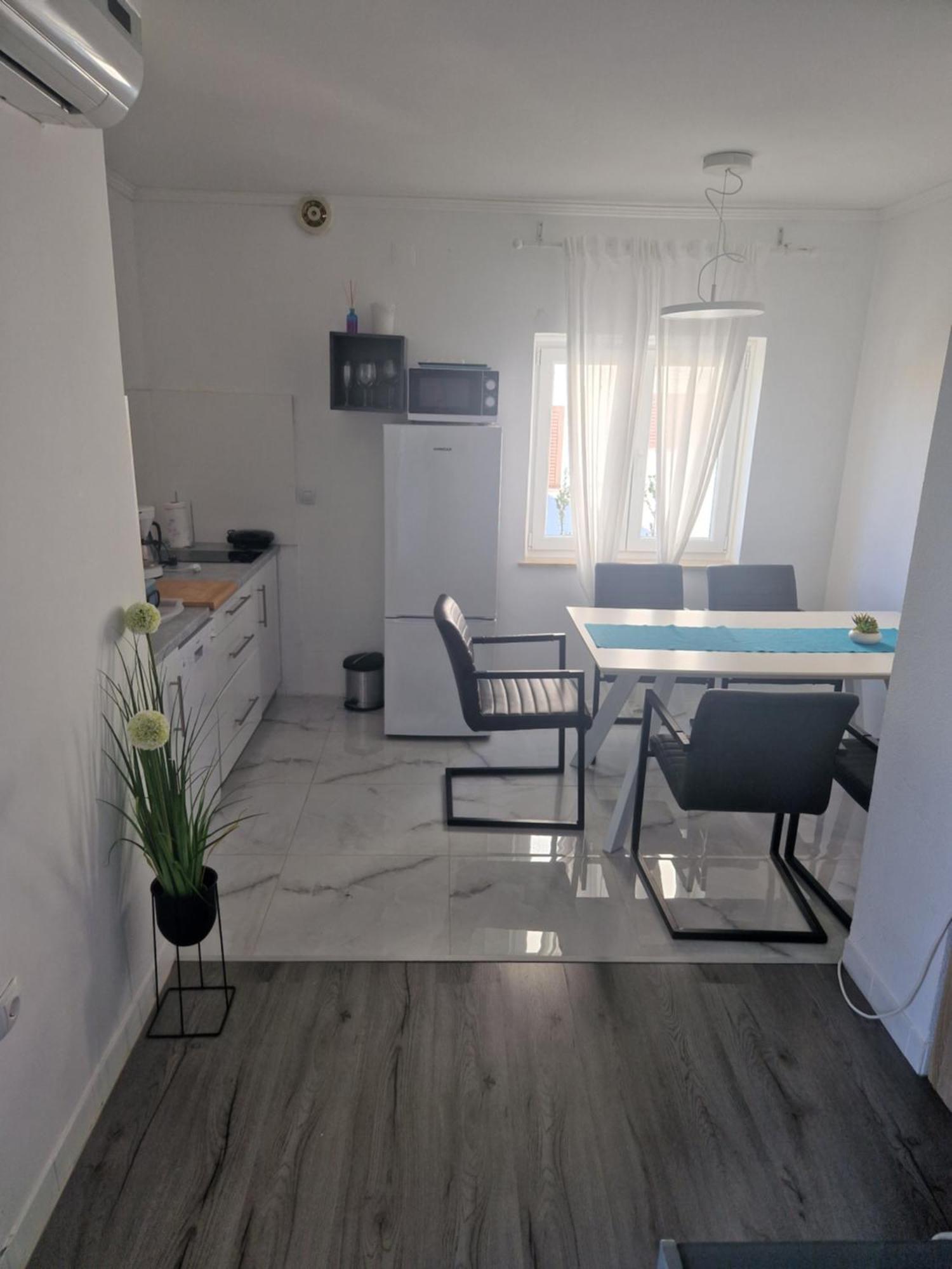Apartments Skandi1 Malinska Extérieur photo